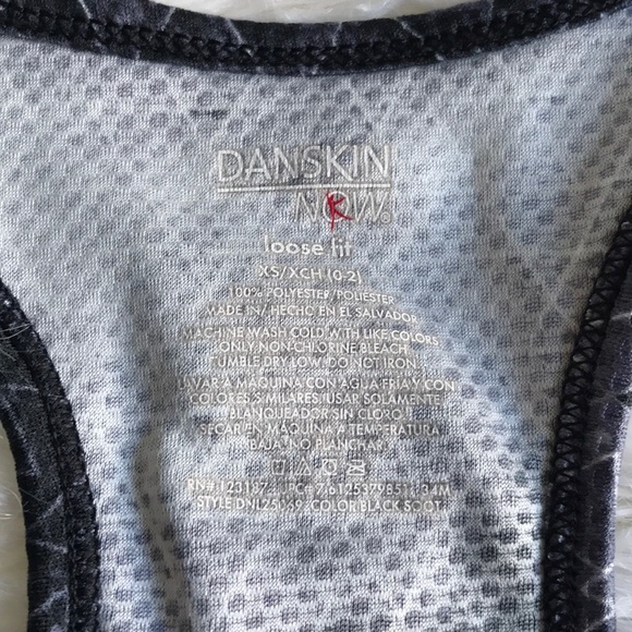 DANSKIN NOW LOOSE FIT TANK - Picture 4 of 7